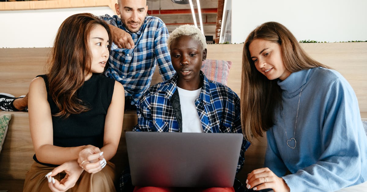 结合技术和人力资源可以有效限制技术支持行为